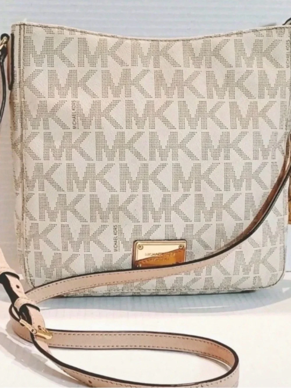 Michael Kors Vanilla MK Logo Shoulder Bag